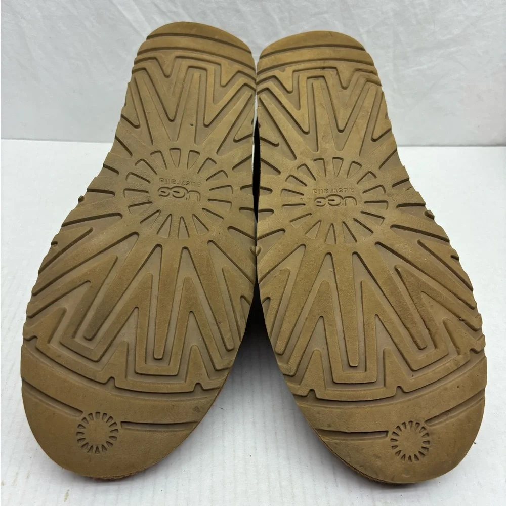 Ugg Men's Brown Suede Lace-Up Casual Boots, SZ 13, box 32